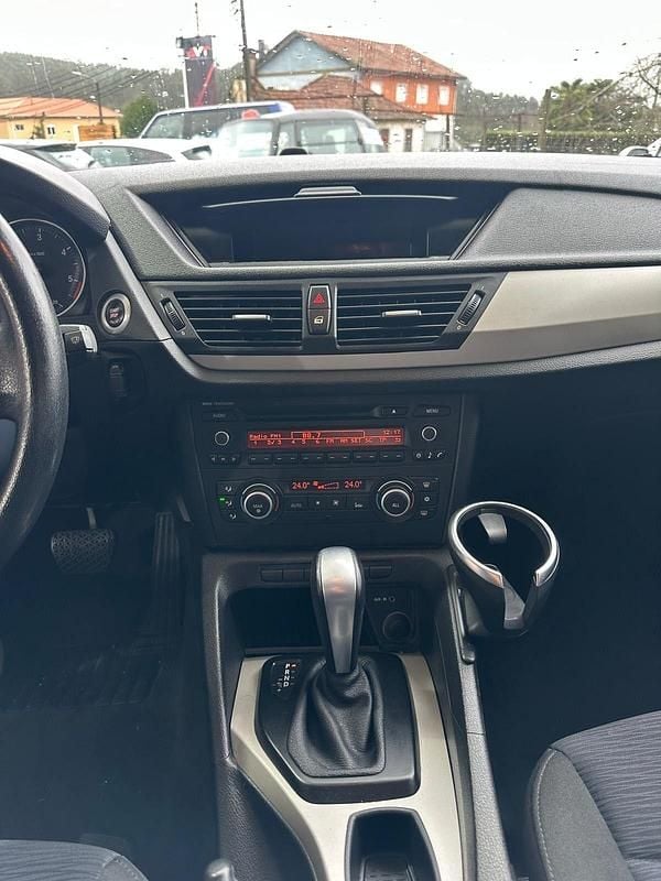 Usado BMW X1 143 HP (105 kW) 2011 Branco SUV