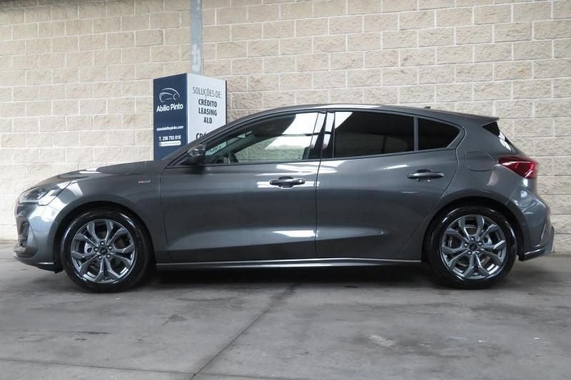 Novo Ford Focus ST-Line X 125 HP (91 kW) 2025 Cinza