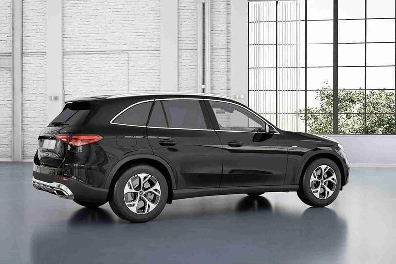 Preto Novo 2025 Mercedes GLC300e SUV | € 76.820 - Imagem 1/4
