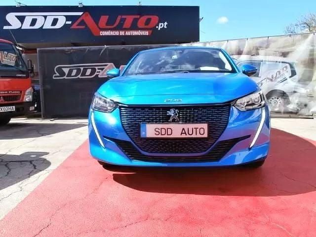 Usado Peugeot e-208 Allure 100 kW (136 HP) 2021 Azul Citadino