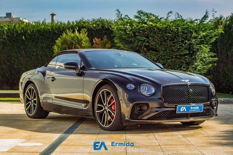 Usado Bentley Continental 550 HP (404 kW) 2021 Preto Sedan