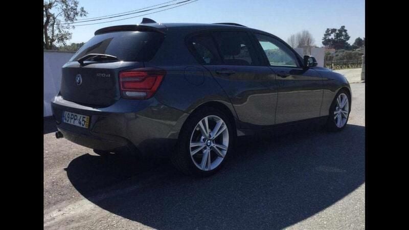 Cinzento Usado 2012 BMW 120 Citadino | € 6.000 - Imagem 1/4