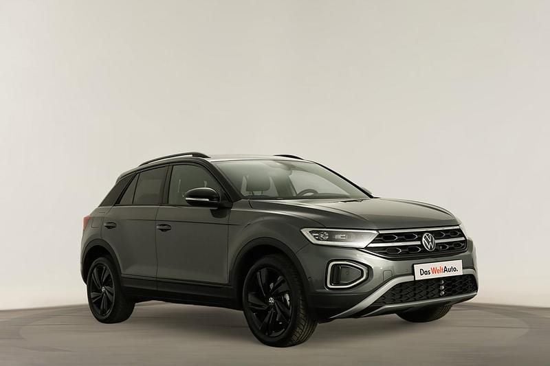 Cinzento Usado 2025 VW T-Roc Style SUV | € 30.990 - Imagem 1/4