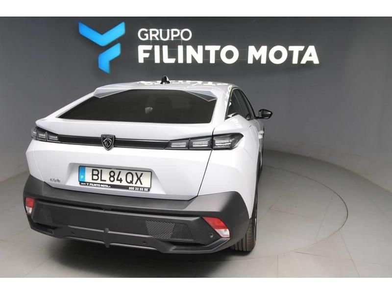 Usado Peugeot 408 Allure 130 HP (95 kW) 2024 Branco Sedan