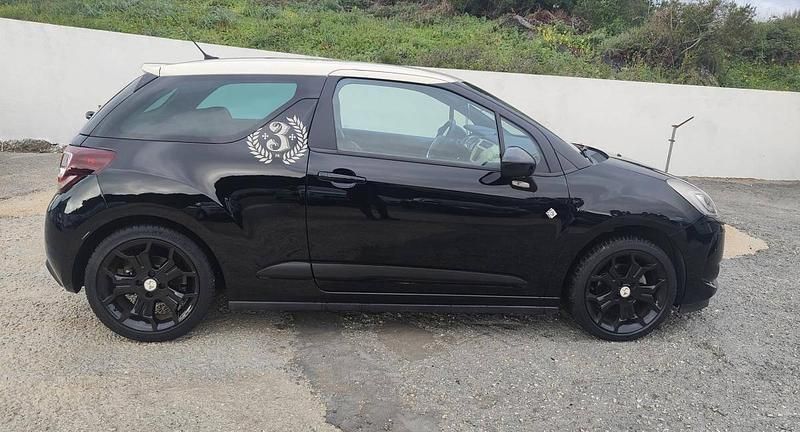 Usado DS Automobiles DS3 Crossback 110 HP (80 kW) 2019 Preto SUV
