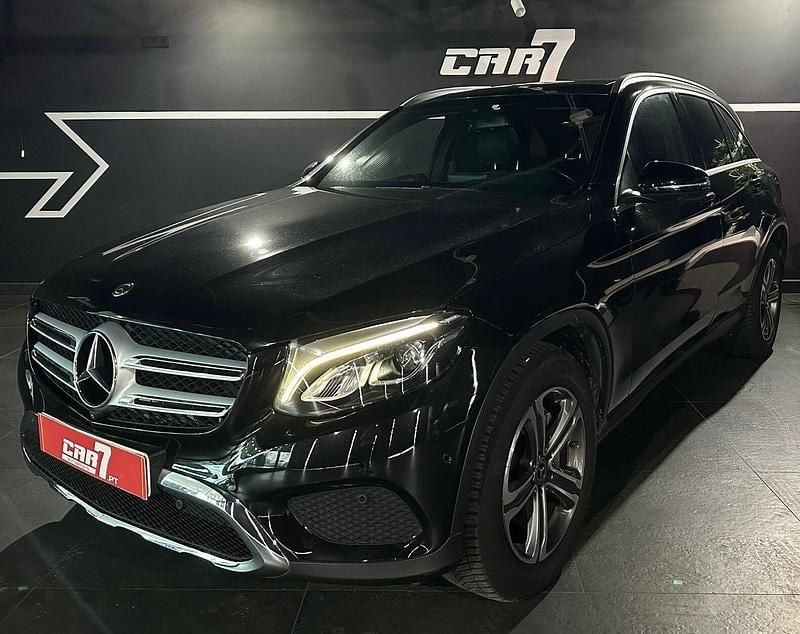 Usado Mercedes GLC220 170 HP (125 kW) 2019 Preto SUV