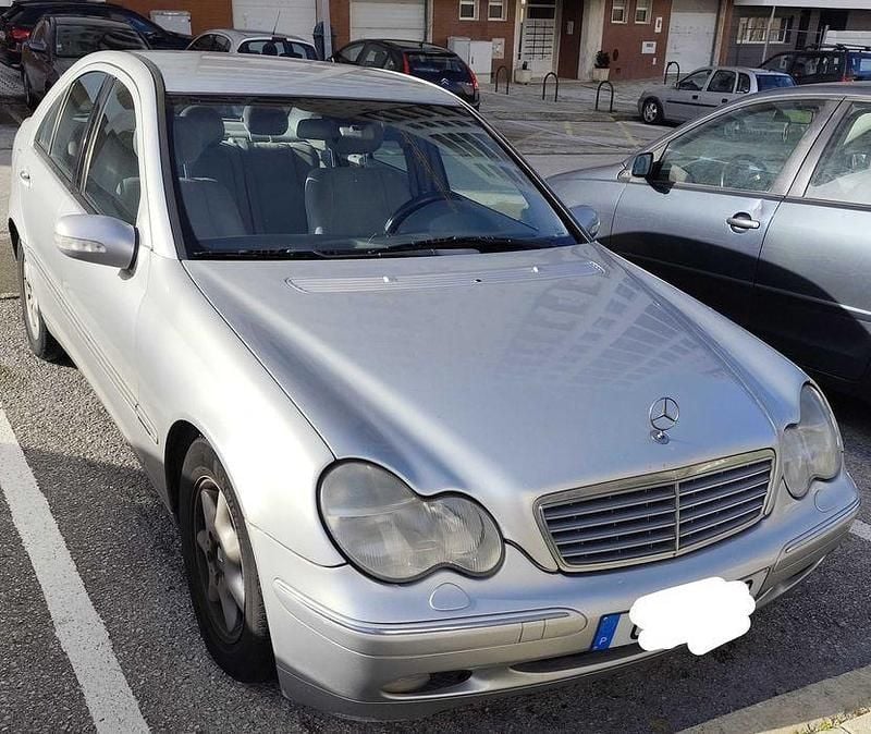 Usado Mercedes C220 2001 Sedan