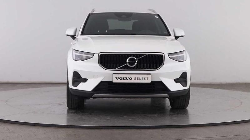 Usado Volvo XC40 129 HP (94 kW) 2024 Branco SUV
