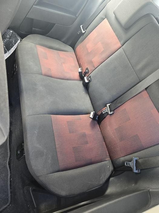 Usado Ford Fiesta Ghia 75 HP (55 kW) 2006 Citadino