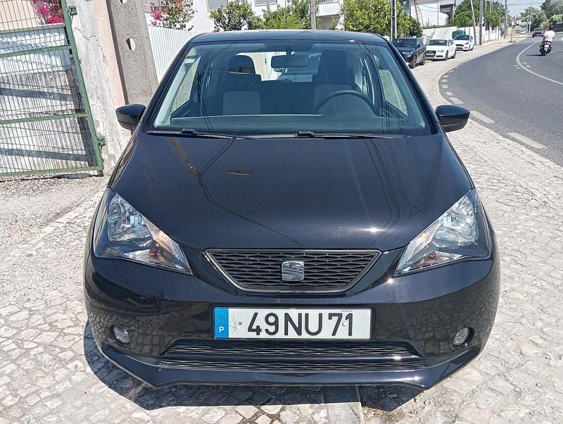 Usado Seat Mii Reference 60 HP (44 kW) 2013 Preto Citadino
