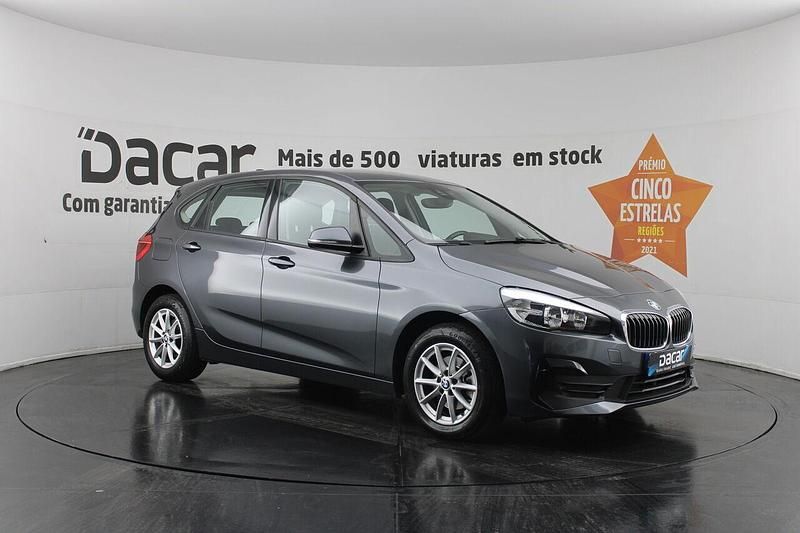 Cinza Usado 2019 BMW 216 Active Tourer Advantage Monovolume | € 16.499 (Preço justo) - Imagem 1/4