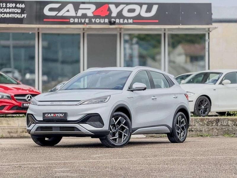 Branco Usado 2023 BYD Atto 3 SUV | € 27.290 (Bom preço) - Imagem 1/4