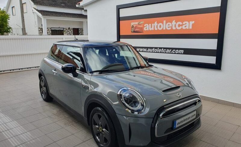 Cinzento Usado 2022 Mini Cooper Citadino | € 18.900 (Preço justo) - Imagem 1/4