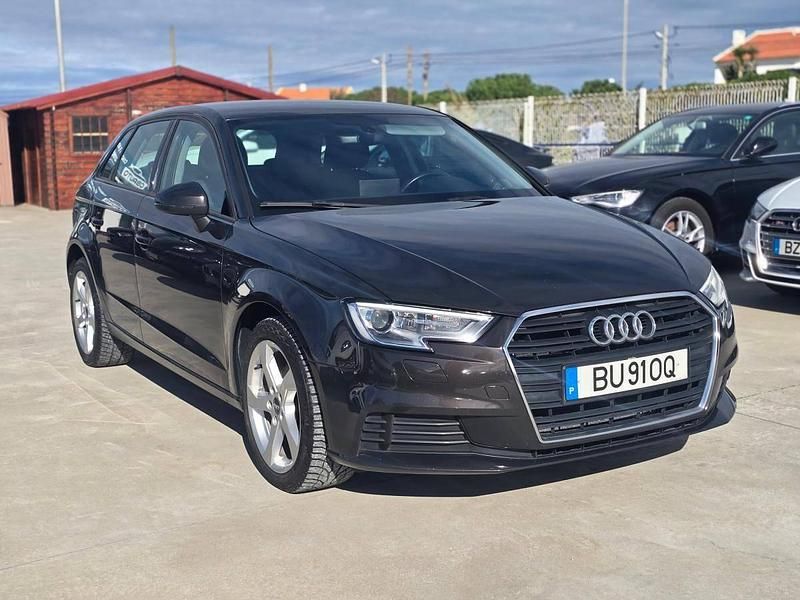 Usado Audi A3 Sport 110 HP (80 kW) 2017 Cinzento Carrinha
