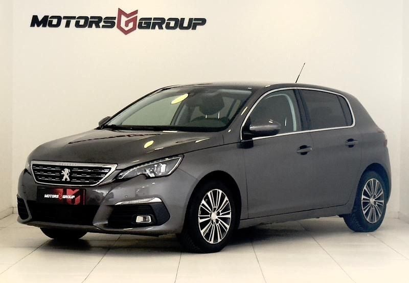 Cinza Usado 2021 Peugeot 308 Allure | € 16.990 (Preço justo) - Imagem 1/4
