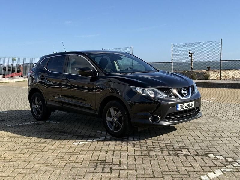 Preto Usado 2016 Nissan Qashqai 360º SUV | € 14.750 (Preço justo) - Imagem 1/4
