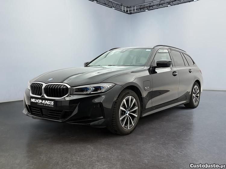 Preto Usado 2022 BMW 320e Carrinha | € 34.950 (Preço justo) - Imagem 1/1