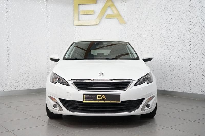 Branco Usado 2015 Peugeot 308 Allure | € 12.480 (Preço elevado) - Imagem 1/1