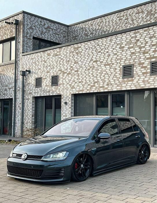 Usado 2015 VW Golf VII GTD Sedan | € 16.500 (Preço justo) - Imagem 1/4