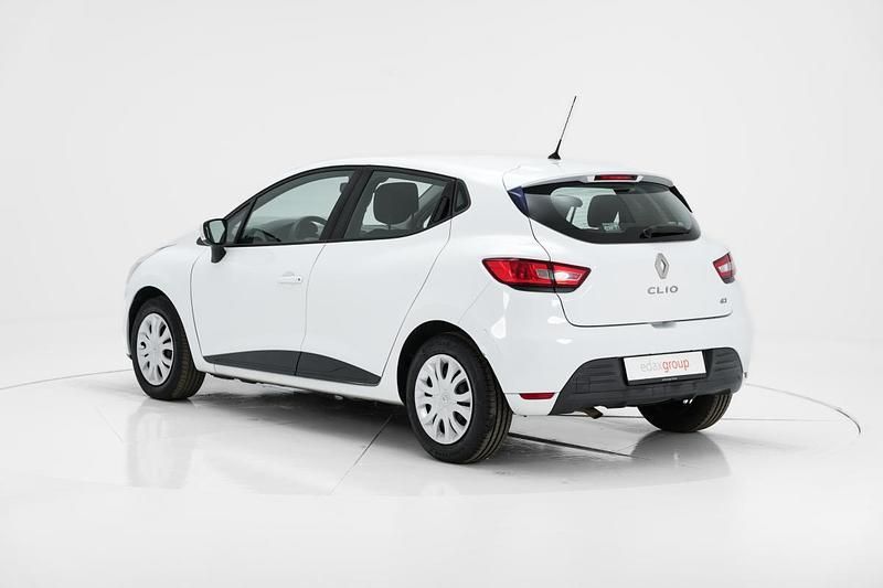 Usado Renault Clio IV Zen 75 HP (55 kW) 2017 Branco