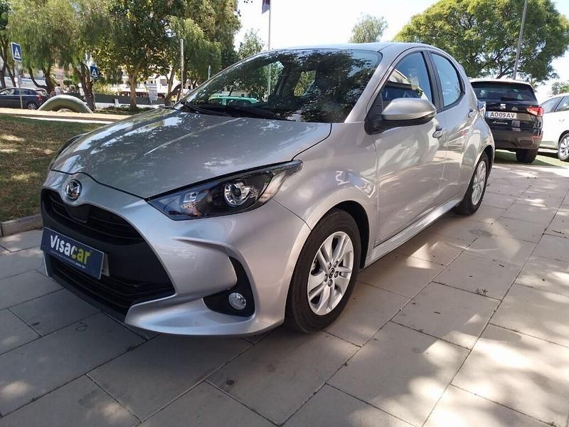 Usado Mazda 2 116 HP (85 kW) 2023 Cinza Citadino