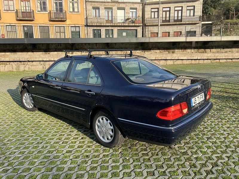 Usado Mercedes E200 1995