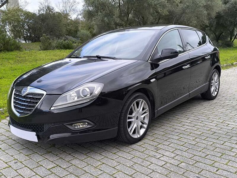 Usado 2012 Lancia Delta Sedan | € 5.500 (Preço elevado) - Imagem 1/4