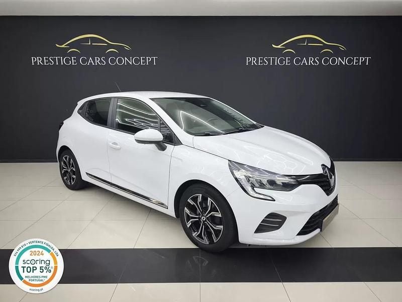 Branco Usado 2020 Renault Clio V Intens Citadino | € 13.450 (Preço justo) - Imagem 1/4