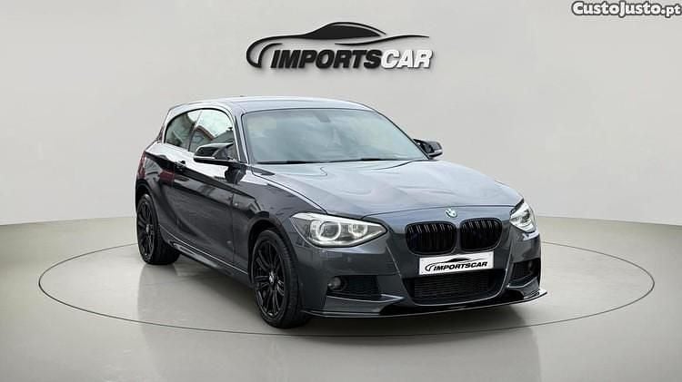 Cinza Usado 2014 BMW 118 Citadino | € 16.999 (Preço justo) - Imagem 1/1