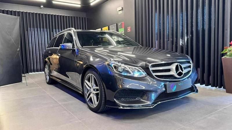 Usado Mercedes E250 204 HP (150 kW) 2014 Cinzento Carrinha