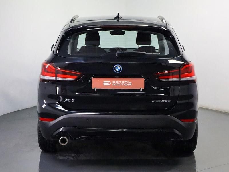 Usado BMW X1 220 HP (161 kW) 2021 Preto SUV
