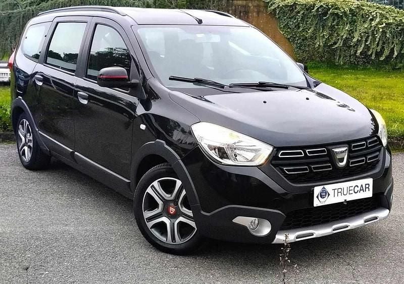 Preto Usado 2019 Dacia Lodgy Monovolume | € 19.500 (Preço elevado) - Imagem 1/4