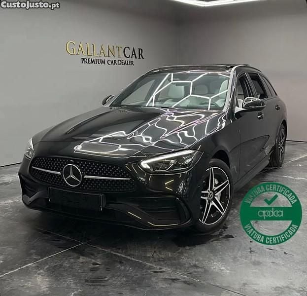 Preto Usado 2024 Mercedes C300e AMG line Sedan | € 51.990 (Preço justo) - Imagem 1/1