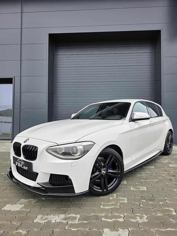 Branco Usado 2015 BMW 118 Citadino | € 19.990 (Caro) - Imagem 1/4