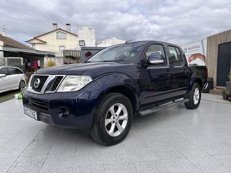 Usado Nissan Navara 190 HP (139 kW) 2010 Azul Pickup