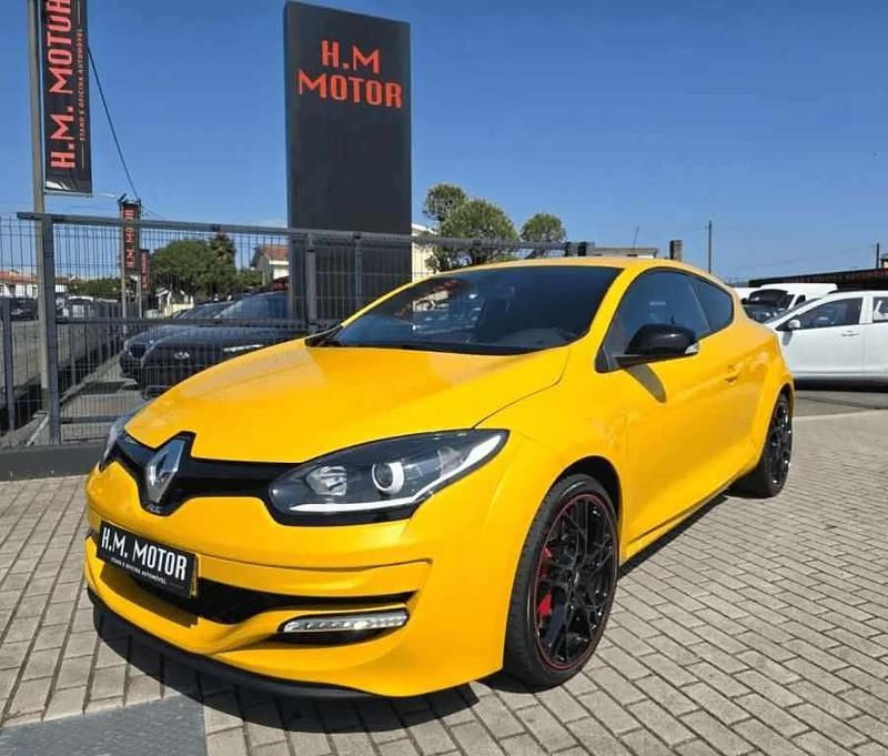 Outra Usado 2013 Renault Mégane III Coupé | € 28.000 - Imagem 1/4