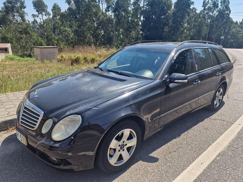 Usado 2007 Mercedes E220 Sedan | € 8.500 (Preço justo) - Imagem 1/4