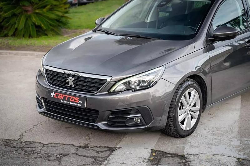 Usado Peugeot 308 SW 130 HP (95 kW) 2021 Cinzento Carrinha