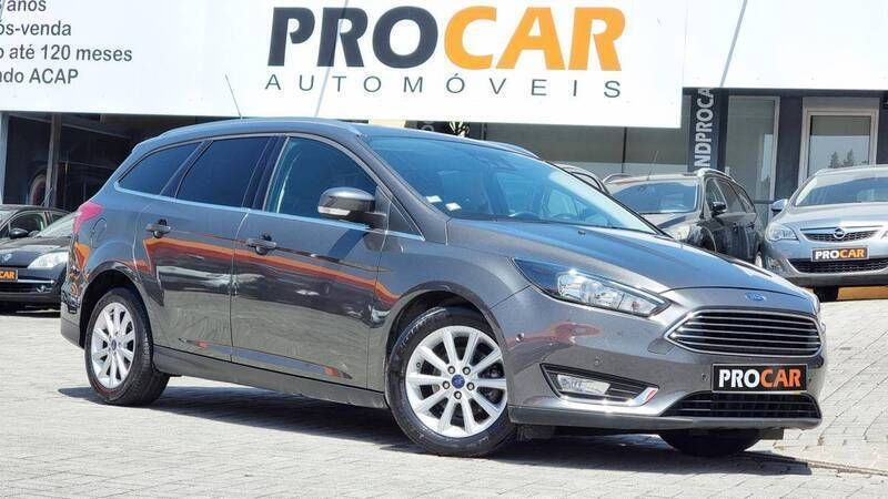 Cinza Usado 2015 Ford Focus Titanium Carrinha | € 11.400 (Preço justo) - Imagem 1/4