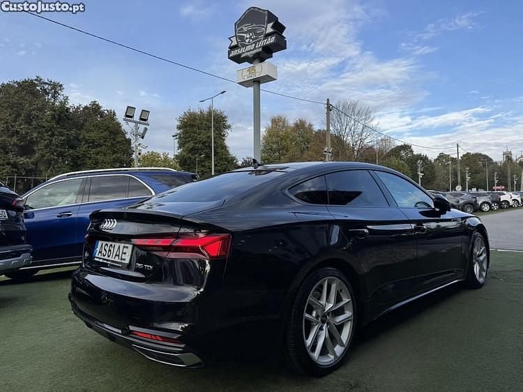 Preto Usado 2022 Audi A5 S-Line Sedan | € 40.750 (Preço elevado) - Imagem 1/1