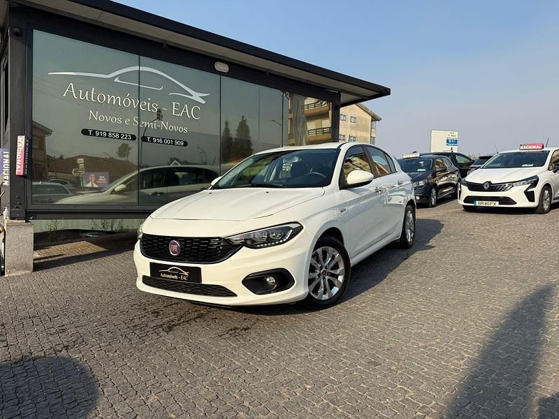 Branco Usado 2019 Fiat Tipo Easy Sedan | € 12.900 (Preço elevado) - Imagem 1/4