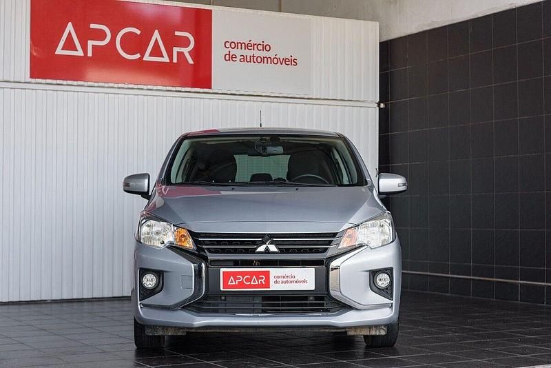Usado Mitsubishi Space Star Edition 71 HP (52 kW) 2022 Cinza Citadino