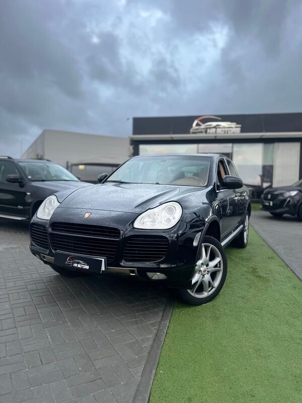 Preto Usado 2004 Porsche Cayenne S SUV | € 20.750 - Imagem 1/4