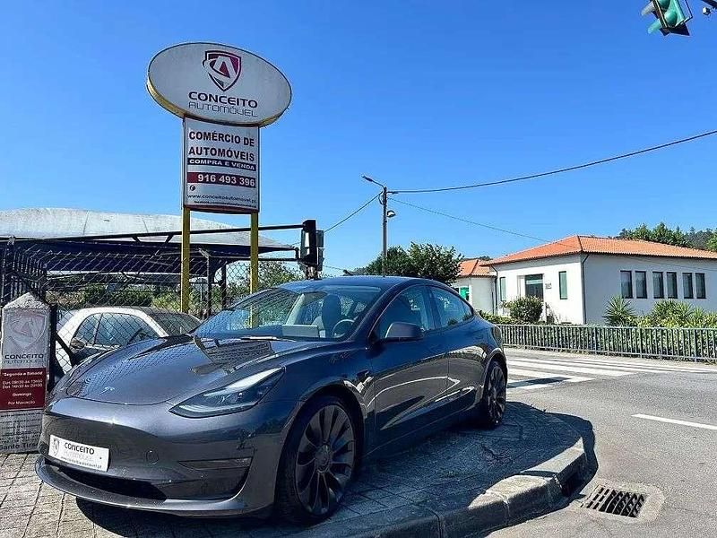 Cinza Usado 2021 Tesla Model 3 Performance Sedan | € 29.999 (Preço justo) - Imagem 1/4