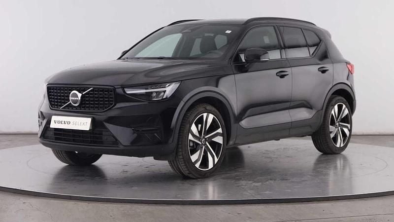 Usado Volvo XC40 163 HP (119 kW) 2026 Preto SUV