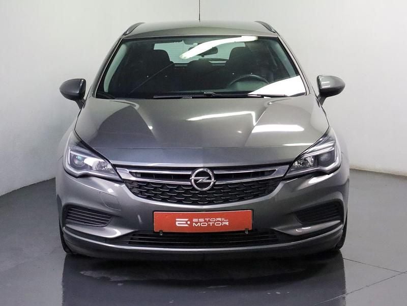 Usado Opel Astra Business Edition 110 HP (80 kW) 2019 Cinza Carrinha