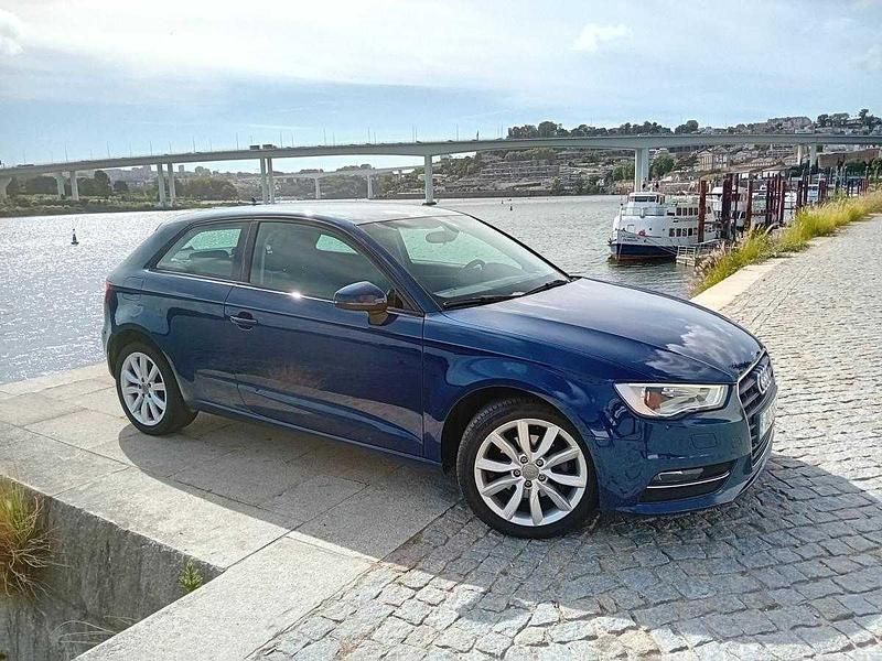 Azul Usado 2013 Audi A3 | € 13.900 (Preço elevado) - Imagem 1/1