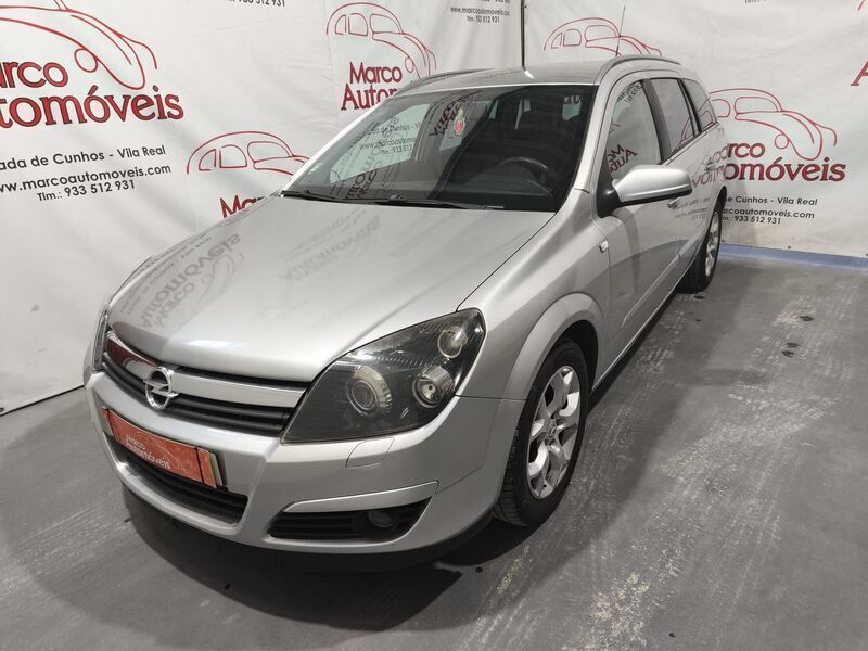 Cinza Usado 2005 Opel Astra Cosmo Carrinha | € 3.950 (Preço justo) - Imagem 1/4