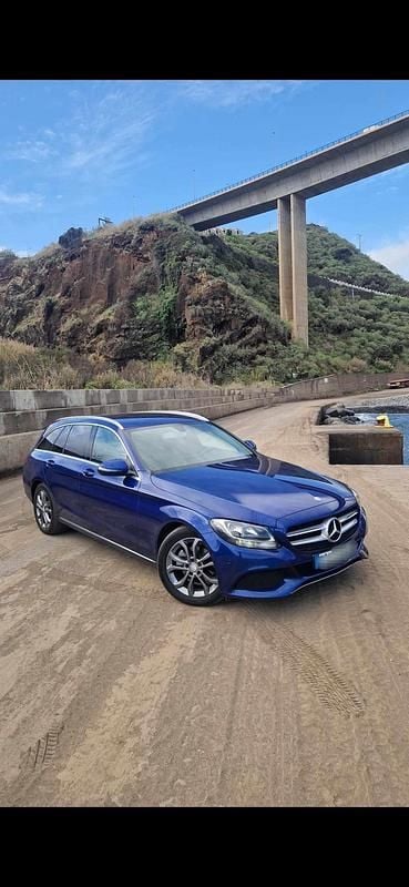 Azul Usado 2016 Mercedes C180 Carrinha | € 16.500 (Preço justo) - Imagem 1/3