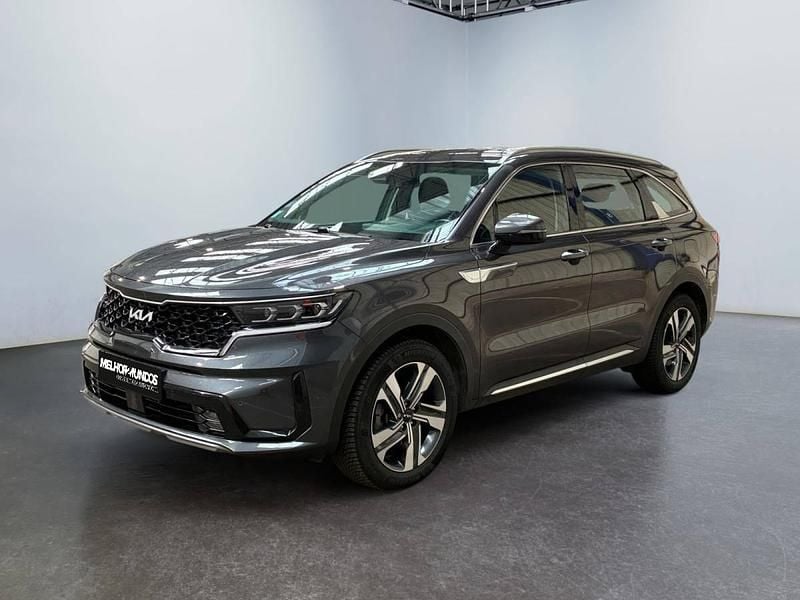 Cinzento Usado 2023 Kia Sorento SUV | € 37.990 - Imagem 1/4
